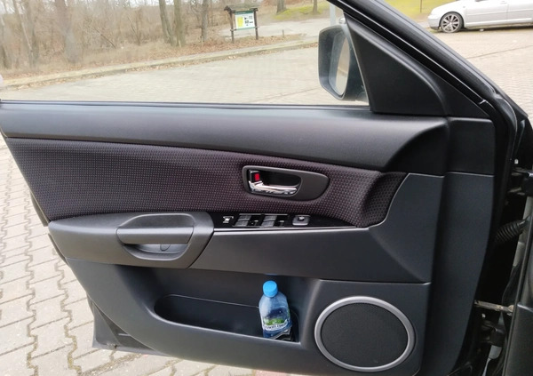 Mazda 3 cena 7000 przebieg: 315000, rok produkcji 2008 z Jedwabne małe 79